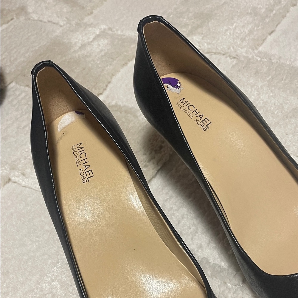 Michael Kors Classic Black Heels - Picture 3 of 6